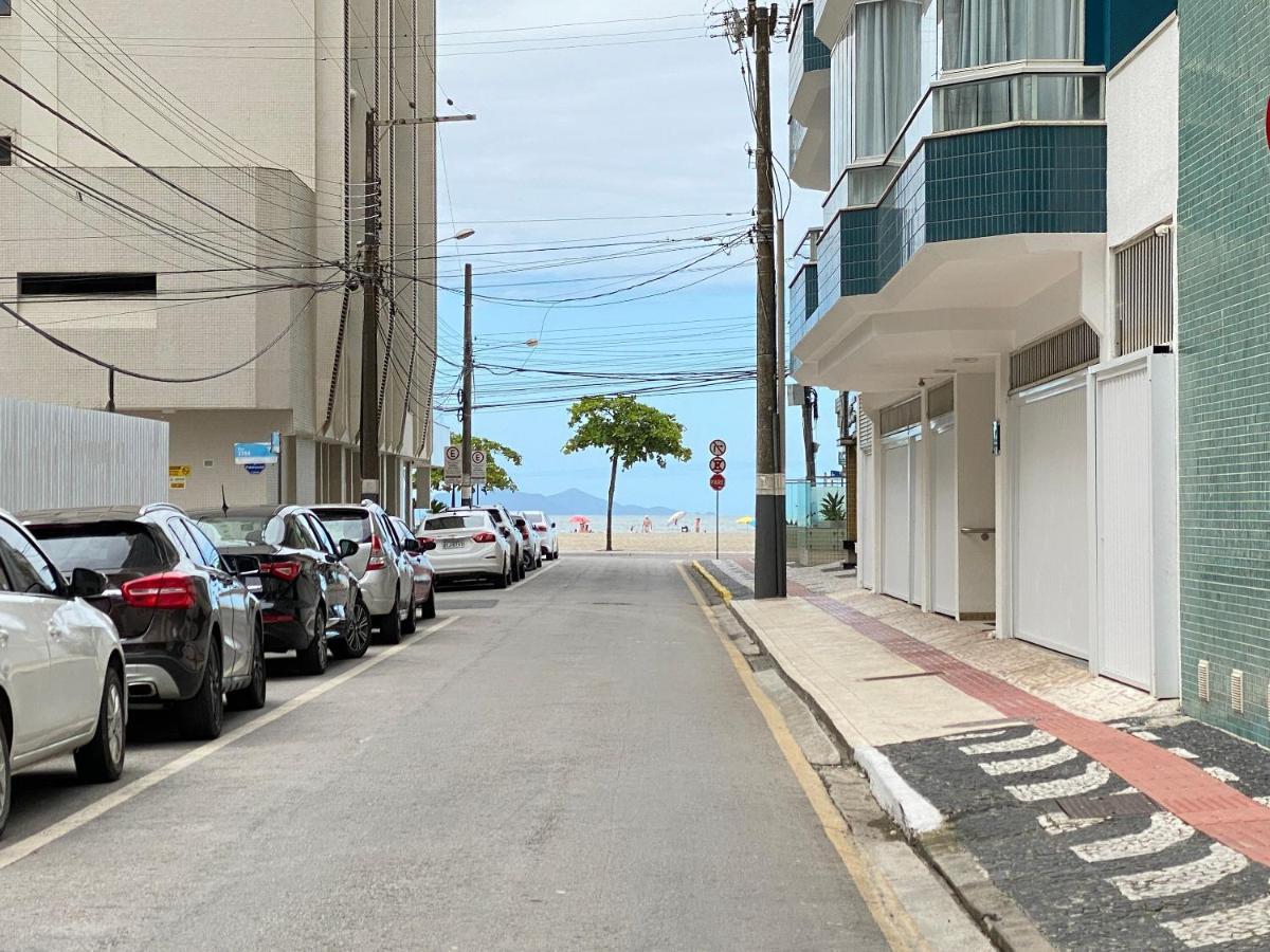 Dca51 - Pe Na Areia, Churrasqueira, 2 Garagens Balneário Camboriú Buitenkant foto